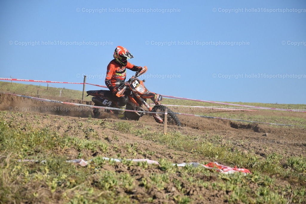 DSC_0531 | Sportfotografie , Motorsport, Motoross, Reitsport, Mointainbike, Enduro,
Landschaft , Outdoor, Eventfotografie, Landschaft, Bilder online bestellen - Realisiert mit Pictrs.com