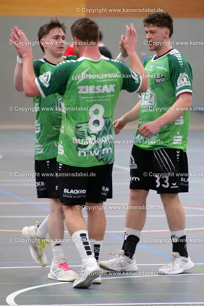 Handball : Verbandsliga Herren: TB Oberhausen - RW Oberhausen  am 12.04.2026 in Oberhausen. | Handball : Verbandsliga Herren: TB Oberhausen - RW Oberhausen  am 12.04.2026 in Oberhausen. - Realisiert mit Pictrs.com