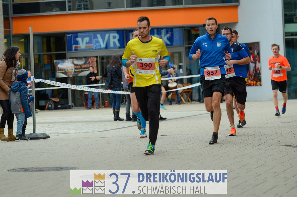 VR Bank Hauptlauf 10000m | 3 Koenigslauf 2023 - Realisiert mit Pictrs.com