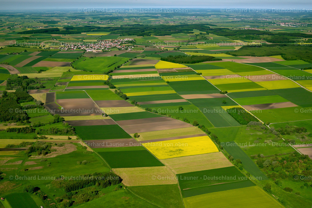 2902165 | Landschaft bei Obersulmetingen