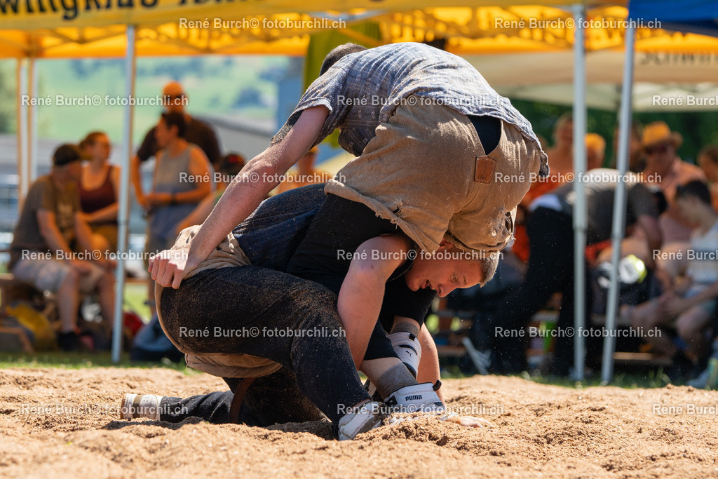 RB_08330 | René Burch leidenschaftlicher Fotograf aus Kerns in Obwalden.  Hier finden sie Sport, Landschaft und Natur Fotografie.
 - Realisiert mit Pictrs.com