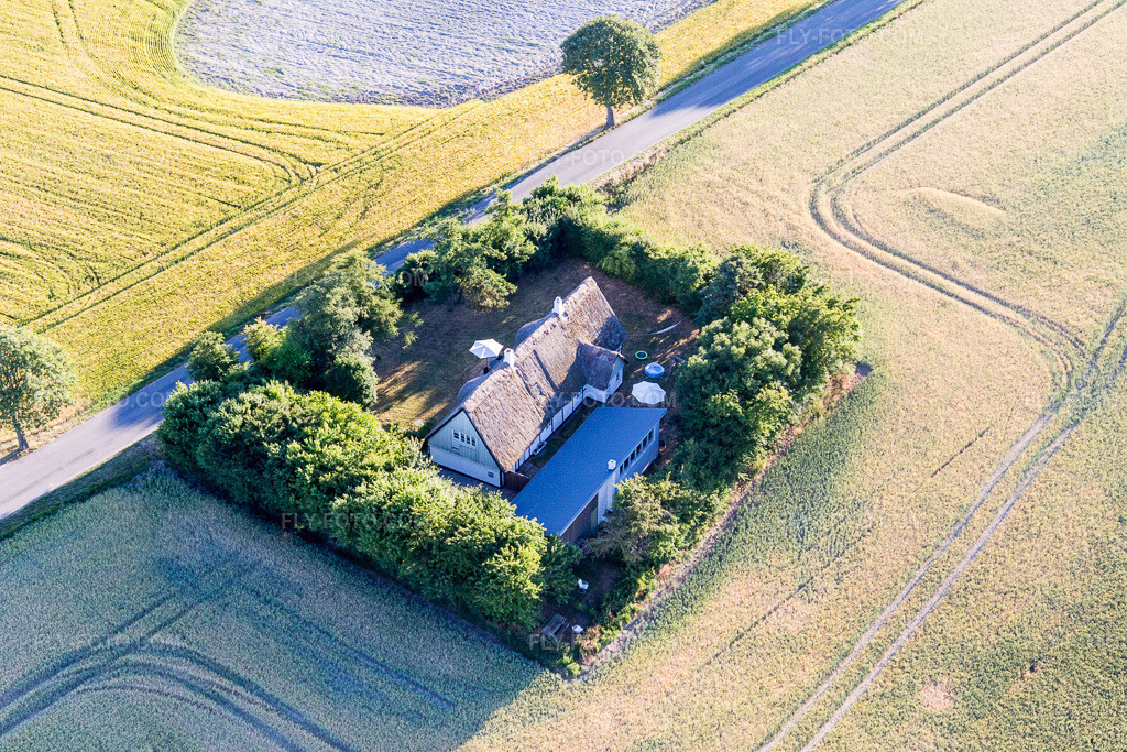 Aerial view: View of the town in Borre in the state Zealand, Denmark. – Photo: IMG_108596.jpg taken on 07/04/2018 by Werner Riehm/FLY-FOTO.com – Resolution of the original: 5472 x 3648 px