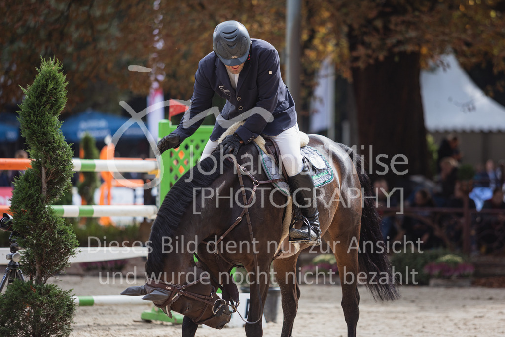 220911_OWLCh_GroßerPreis-518 | Deine schönsten Turniermomente als professionelle Fotos! Entdecke hochwertige Pferdesport-Fotografie im Online-Shop. Jetzt Fotos finden & bestellen!