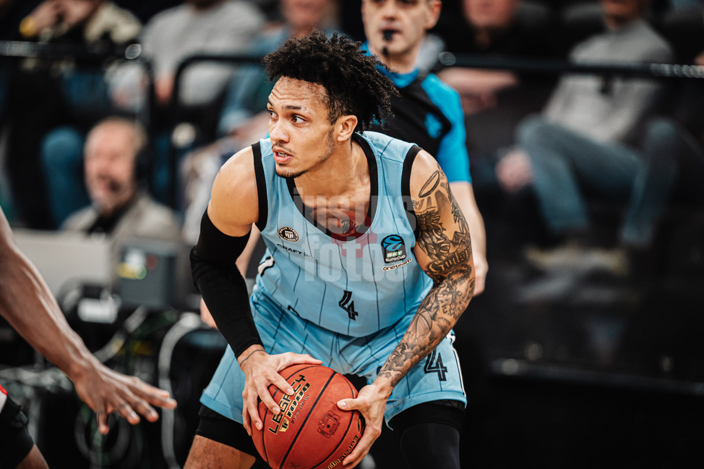 Basketball | Männer | Saison 2024/2025 | BKT EuroCup | Veolia Towers Hamburg vs. Hapoel Bank Yahav Jerusalem | 17.12.2024 | Jaizec Lottie (#4, Veolia Towers Hamburg)