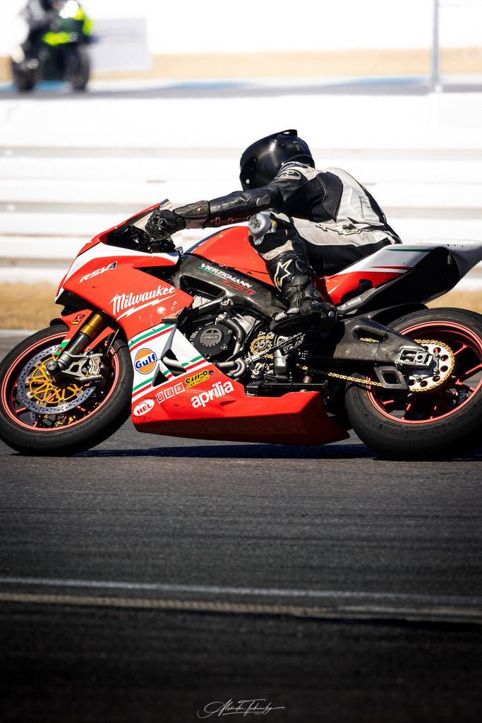 Ducati Trackday Hockenheimring 2026 | Entdecken Sie die faszinierende Welt von Alexander Tschuncky Arts: Kreative Fotografie, atemberaubende Automobilkunst und hochwertiger Bilderdruck. Lassen Sie sich inspirieren! - Realisiert mit Pictrs.com