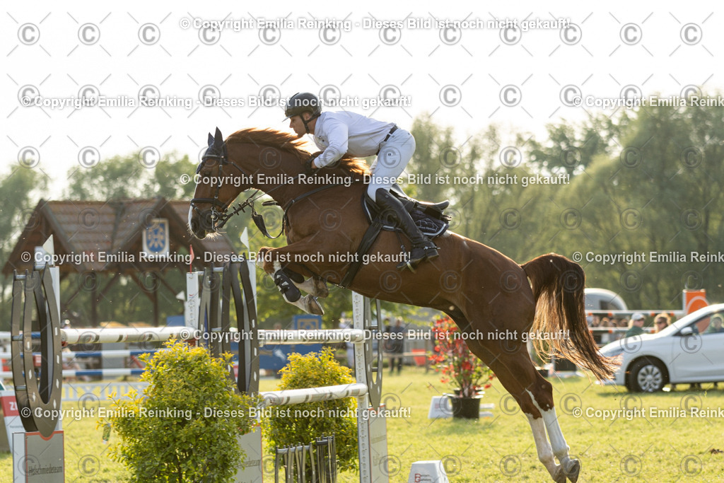 CL5A1291 | Emilia Reinking Fotografie - Realisiert mit Pictrs.com