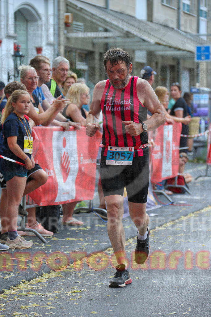 220625_1716_EX1_6542 | Sportfotografie im Rhein-Sieg Kreis, Köln, Bonn, NRW, Rheinland Pfalz, Hessen, etc. Unser Tätigkeitsfeld umfasst den Laufsport vom Volkslauf über den Marathon, Duathlon, Triathon bis zum Ultralauf wie Kölnpfad Ultra oder Schindertrail.