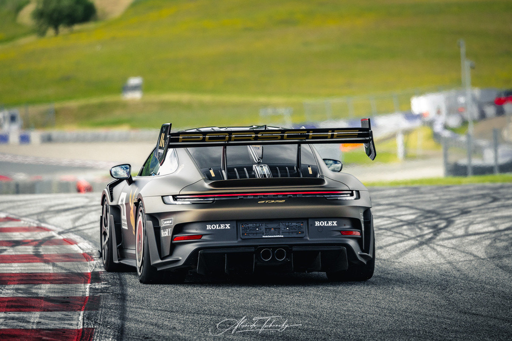 R6PZ2472 _Alexander Tschuncky | Entdecken Sie die faszinierende Welt von Alexander Tschuncky Arts: Kreative Fotografie, atemberaubende Automobilkunst und hochwertiger Bilderdruck. Lassen Sie sich inspirieren! - Realisiert mit Pictrs.com