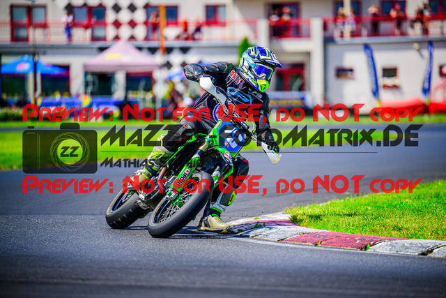 MaZZes_FotoMatrix_240713_6021986_6349 | UE40