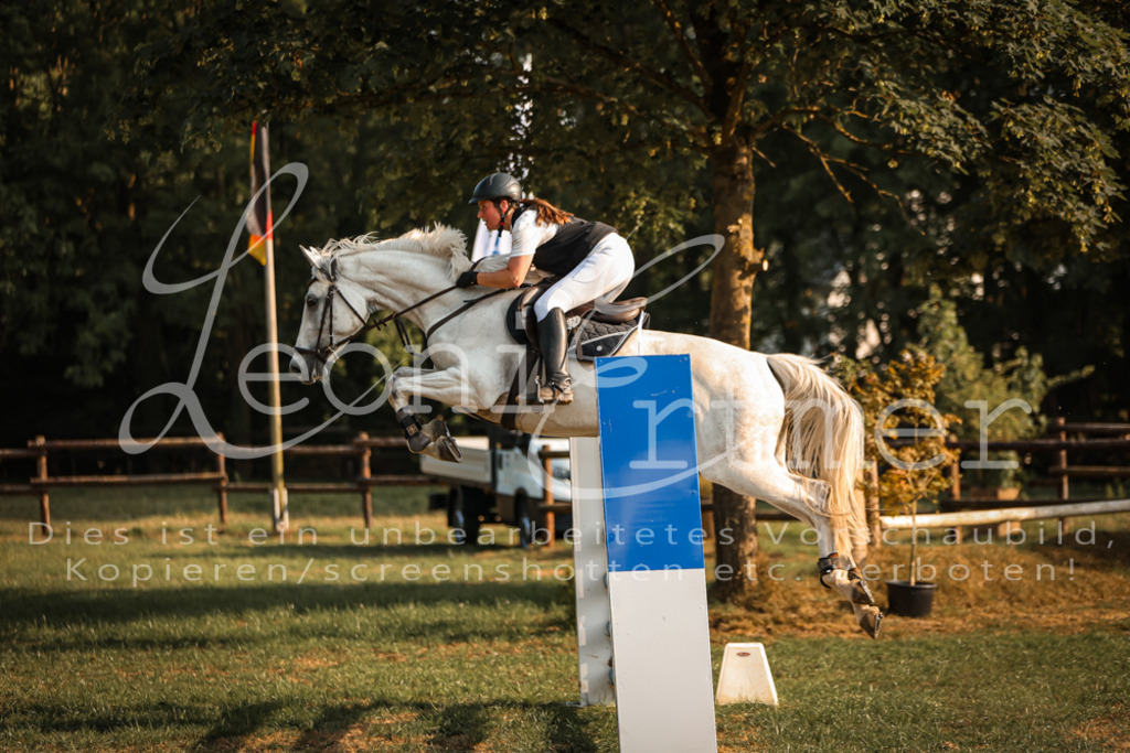 18.FrSpA00106 | Leoni Ertmer Photography - Realisiert mit Pictrs.com