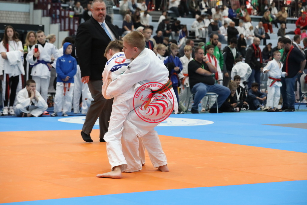 1J7A2831 | Fotos vom Adler Cup - Pictures from Adler Cup

Hier findet Ihr alle Eindrücke und großen Momente der Adler Cup Wochenenden. Here you will find all impressions and great moments of the Adler Cup weekends. - Realisiert mit Pictrs.com