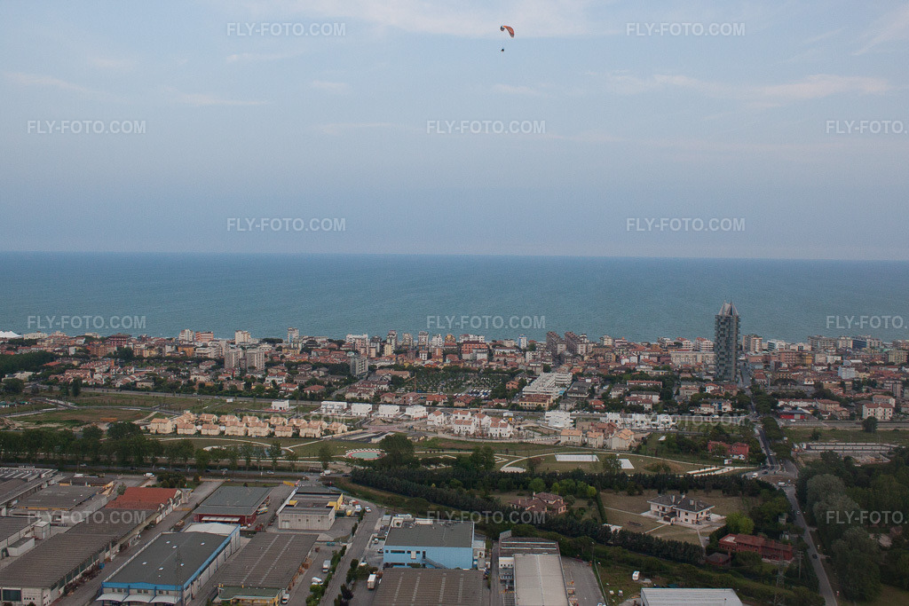 Aerial view: View of the town in Lido di Jesolo in the state Veneto, Italy.Photo: IMG_50348.jpg taken on 06/07/2012 by Werner Riehm/FLY-FOTO.comResolution of the original: 4533 x 3022 px