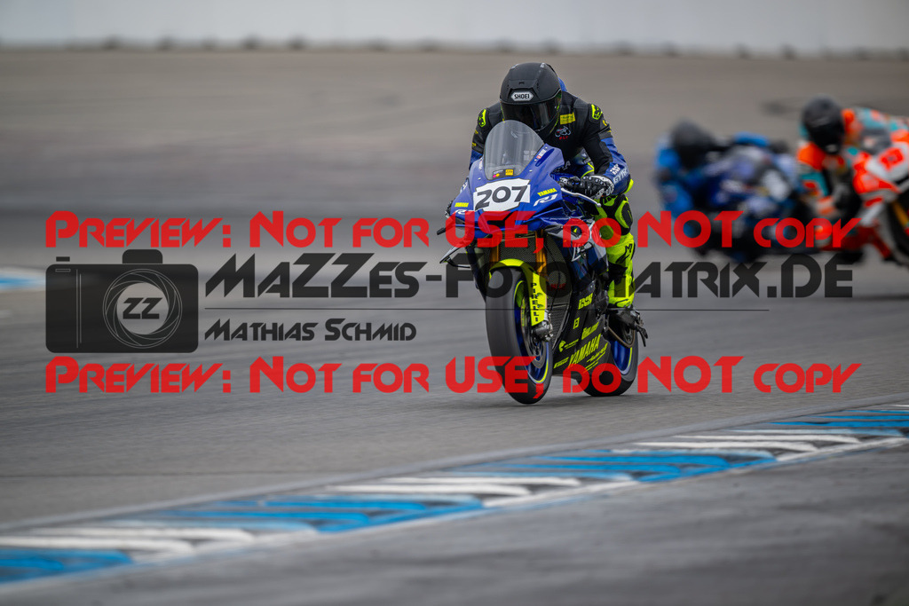 MaZZes-Fotomatrix-20260809-575197 | R1