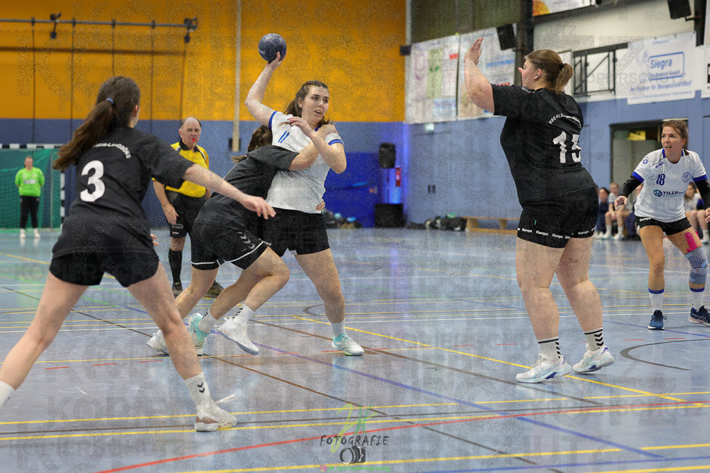 Frauen 2. Bezirksklasse, SG Rechtenbach - HSG Kleenheim/Langgöns III | Frauen 2. Bezirksklasse, SG Rechtenbach - HSG Kleenheim/Langgöns III am 16.11.2024 in Rechtenbach (Sporthalle Rechtenbach)Photo © 2024 - Jörg Heinrich - Realisiert mit Pictrs.com