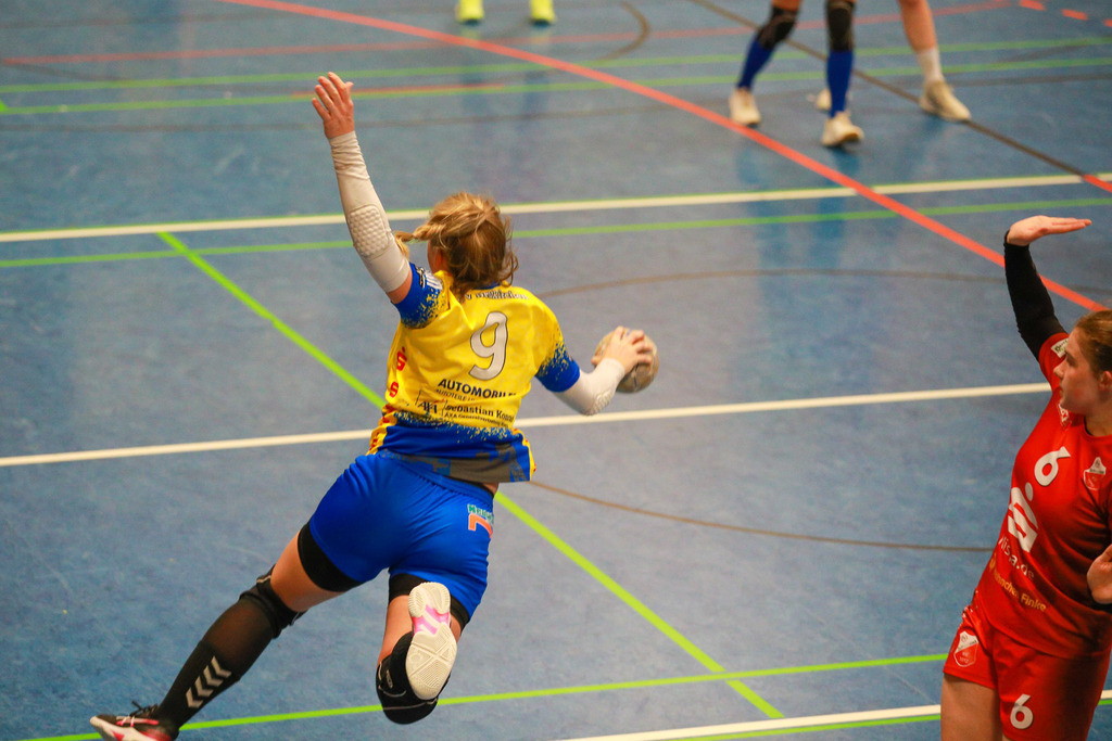 SvSchermbeck_SVN_061225_059 | Bildergalerie von Sport-Ereignissen aber auch von weiteren spannenden Dingen - nicht nur vom Niederrhein. In Anlehnung an den bekannten Spruch von Hanns Dieter Hüsch heißt das Motto: "Niederrhein ist überall".  - Realisiert mit Pictrs.com