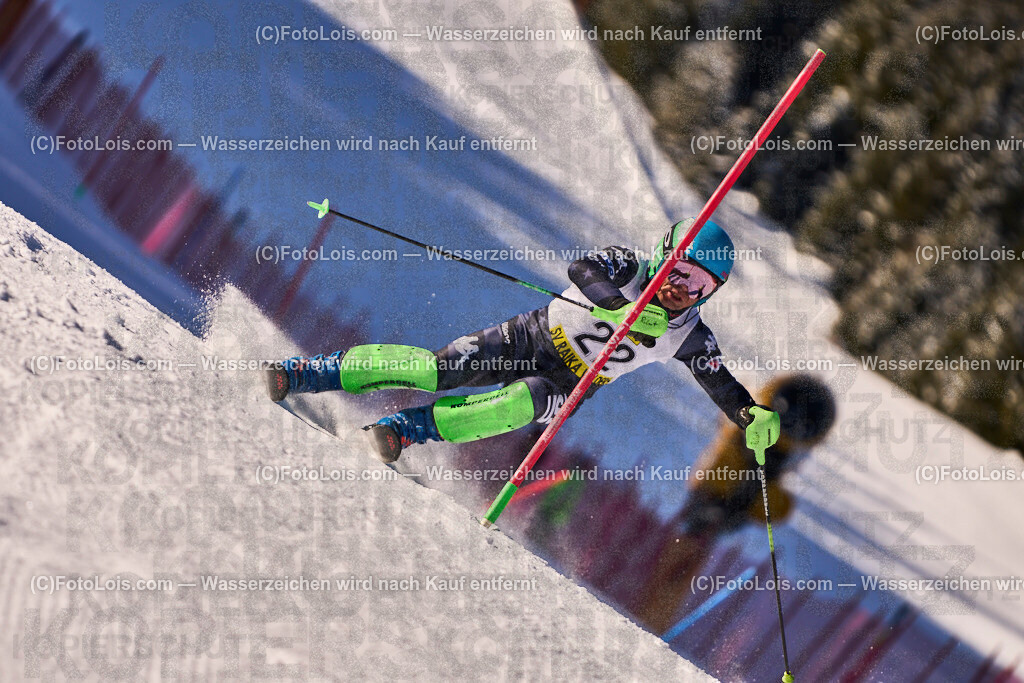 ALP5755_MASTERS-OeM-SL_Glungezer_Suttner Robert | Alpine Österreichische Mastersmeisterschaften auf dem Glungezer. Tiroler Skiverband, SC Volders, SLALOM, So 2. März 2025.