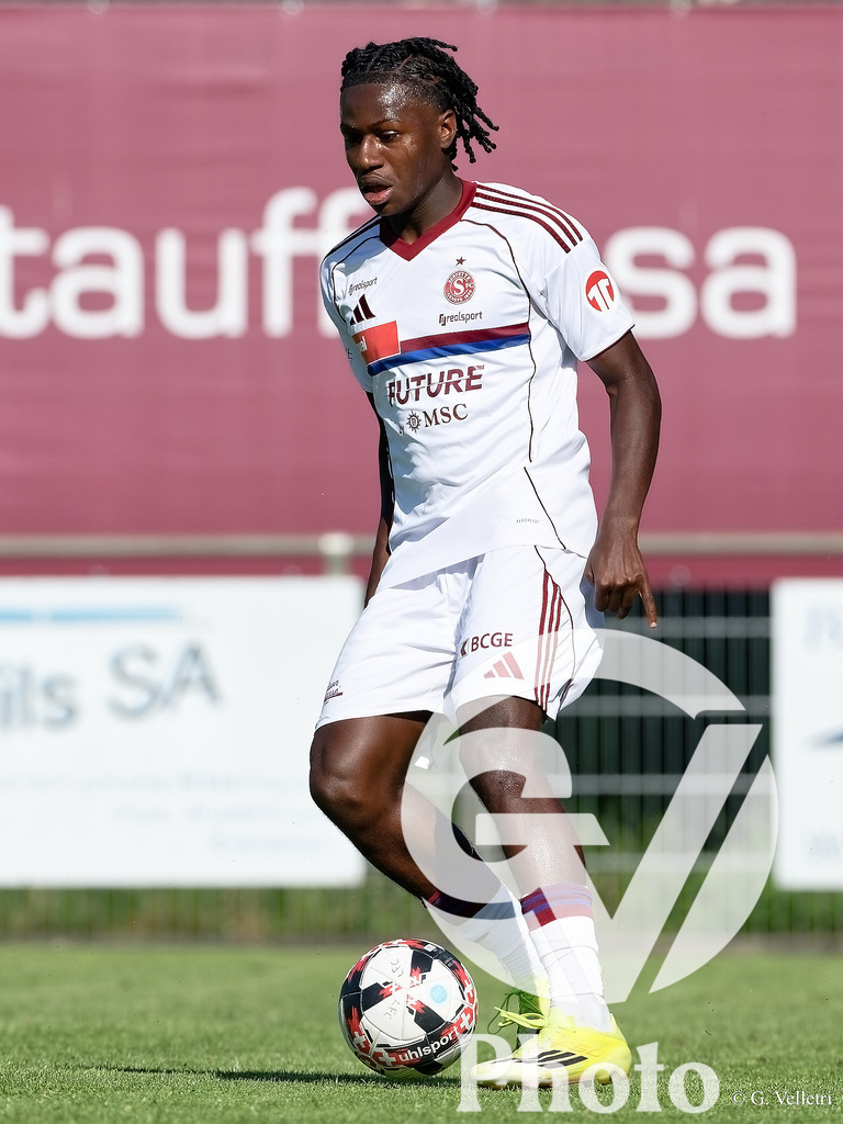 Lancy FC  v Servette FC M-21  - 1ere ligue Classic  | Geneva, Switzerland - April 25 : during the 1ere ligue Classic  match between Lancy FC  and Servette FC M-21  at Stade de Marignac on April 25 , 2026 in Geneva, Switzerland.