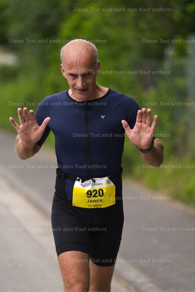 triathlon_wuerzburg_l_2026_06_14-1210 | Shop für Fotos von Sportevents z.B. Obstacle Course Racing, OCR, Triathlon, Trail Run und MTB - Realisiert mit Pictrs.com