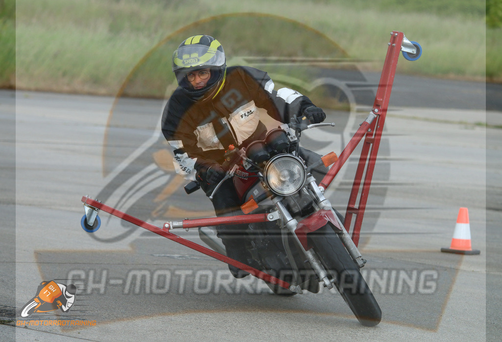 IMG_0178 | gh-motorradtraining-foto.de - Realisiert mit Pictrs.com