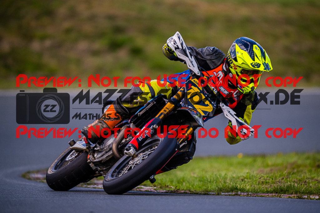 MaZZes_FotoMatrix_220904_8331 | S2