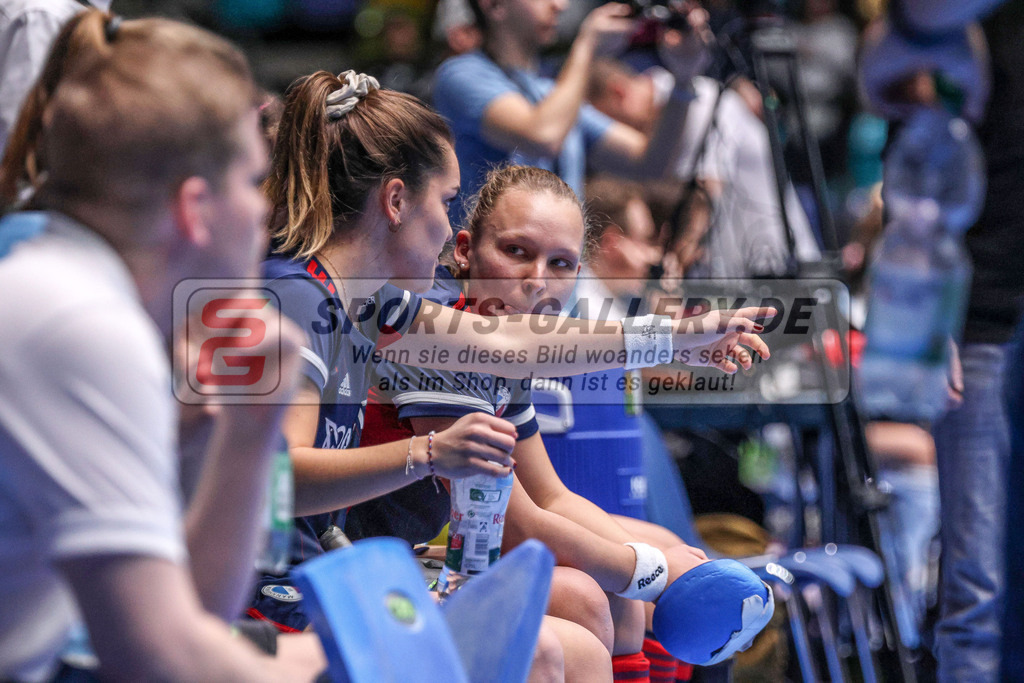 MJ_20230204-DHC-MHC-W-17 | Fiona Felber (Mannheimer HC #6), Düsseldorfer HC - Mannheimer HC am 4.2.2023 in der Ballsporthalle, Frankfurt am Main