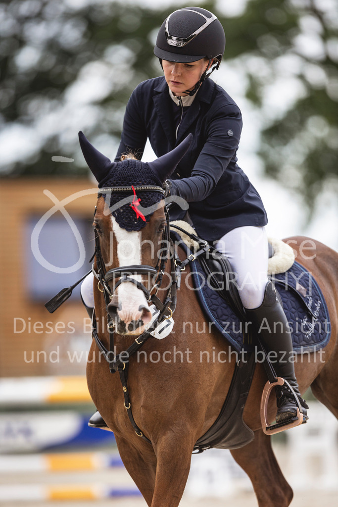 240616_Lemwerder_A2-Spr-221 | Deine schönsten Turniermomente als professionelle Fotos! Entdecke hochwertige Pferdesport-Fotografie im Online-Shop. Jetzt Fotos finden & bestellen!