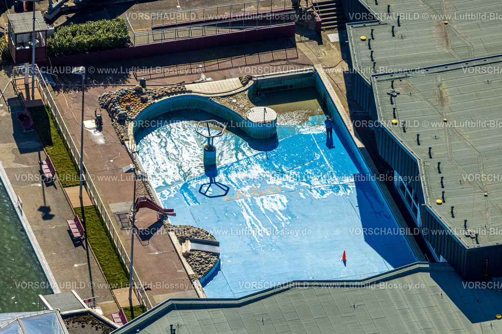 Herne250301963 | Luftbild, LAGO Die Therme, Schwimmbad Freibad und Wellness-Center, Börnig, Herne, Ruhrgebiet, Nordrhein-Westfalen, Deutschland