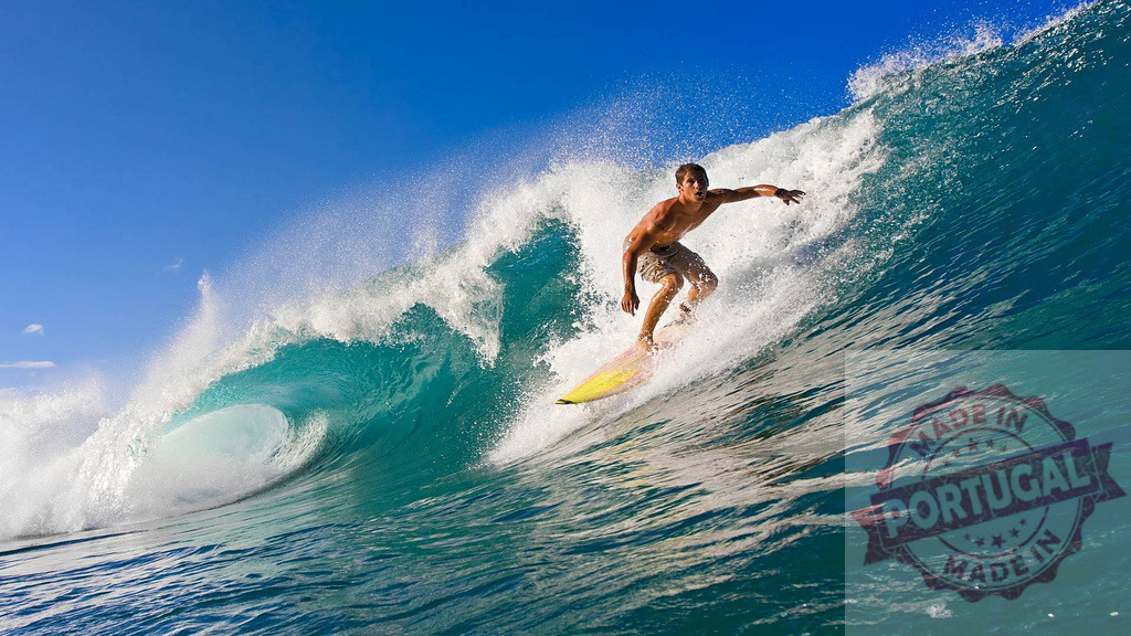 Surfer riding perfect wave in tropical ocean during sunny day | Surfer riding perfect wave in tropical ocean during sunny day - Realized with Pictrs.com