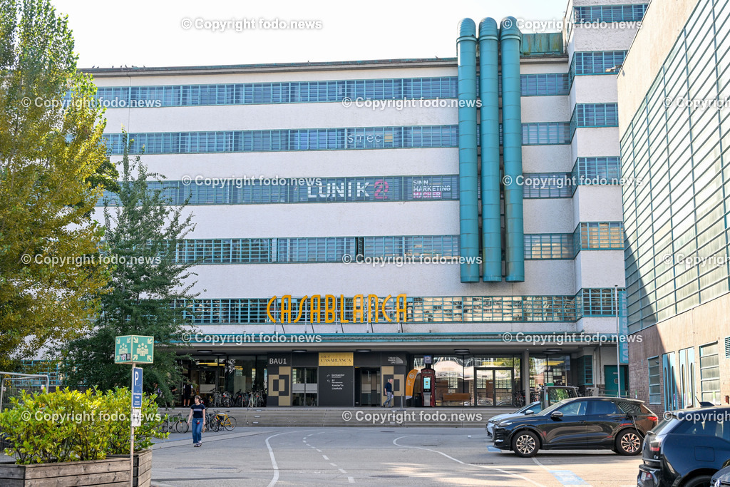 Linz_ Tabakfabrik Linz_ 12.08.2025-1 | 12.08.2025, LINZ, AUT, Tabakfabrik Linz, im Bild Themenbild, Tabakfabrik Linz, Moderne Base, Kreativzentrum, Linz, Oberoesterreich, Architektur, Industriekultur, Innovation, Co-Working, Start-ups, Kunst, Design, Digitalisierung, Veranstaltungen, Ausstellungen, Urbaner Raum, Netzwerken, Makerspace, Gruenderszene, Community, Transformation, Begegnungsort, Kreativwirtschaft, Zukunftsprojekt, Denkfabrik, Grand Garage, Symbolbild, Feature