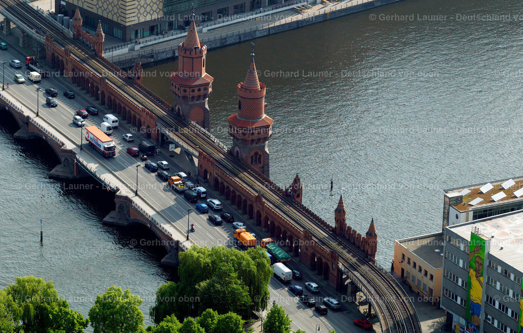 2790447 | Oberbaumbrücke in Berlin