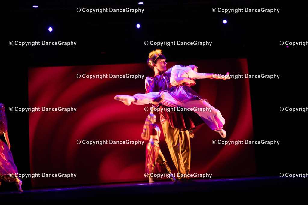 GPHY4084 | DanceGraphy - Realisiert mit Pictrs.com