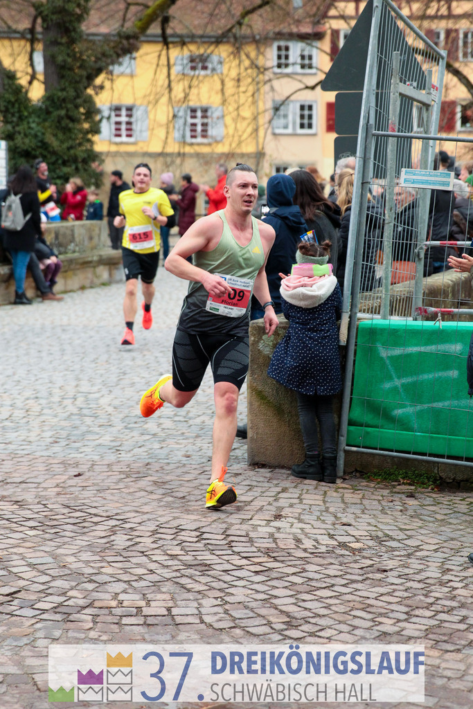 VR Bank Hauptlauf 10000m | 3 Koenigslauf 2023 - Realisiert mit Pictrs.com