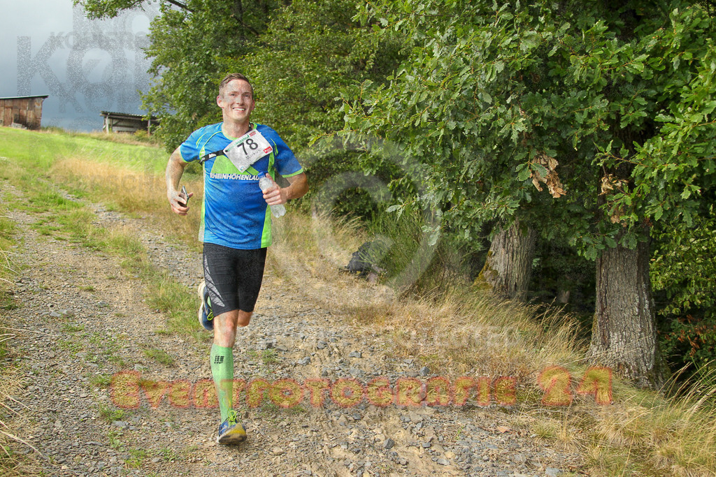 250801_1852_EV4_7626 | Sportfotografie im Rhein-Sieg Kreis, Köln, Bonn, NRW, Rheinland Pfalz, Hessen, etc. Unser Tätigkeitsfeld umfasst den Laufsport vom Volkslauf über den Marathon, Duathlon, Triathon bis zum Ultralauf wie Kölnpfad Ultra oder Schindertrail.