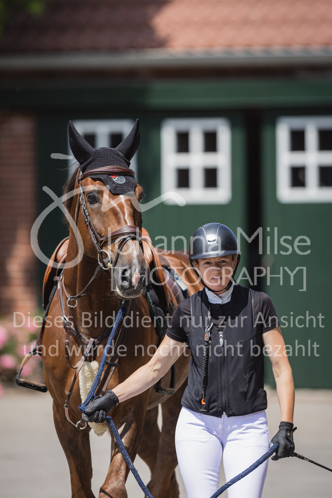 230616_Lemwerder_Impressionen-103 | Deine schönsten Turniermomente als professionelle Fotos! Entdecke hochwertige Pferdesport-Fotografie im Online-Shop. Jetzt Fotos finden & bestellen!