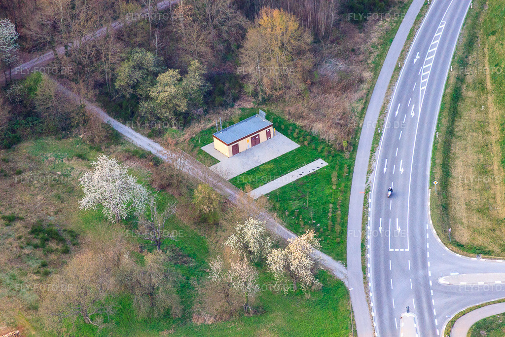 Luftbild: Trafohaus in Jockgrim im Bundesland Rheinland-Pfalz in Deutschland. Foto: IMG_63375.jpg vom 28.03.2014 durch Werner Riehm/FLY-FOTO.de