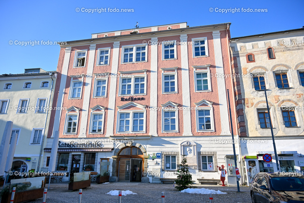 Pressekonferenz Bgm. Freistadt_ 18.12.2023-4 | 18.12.2023, Freistadt, AUT, Pressekonferenz Bgm. zur Bilanz im Bild Rathaus Freistadt