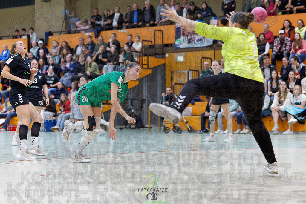 2024-10-19_292 | Jugendbundesliga B-Jugend weiblich; HSG Kleenheim/Langgöns - Longericher SC am 19.10.2024 in Oberkleen (Weidig-Halle) - Realisiert mit Pictrs.com
