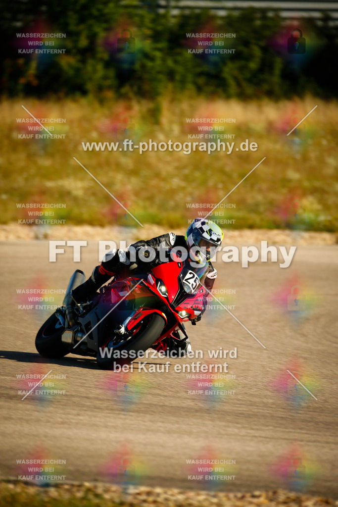 _MOT8480 | Hier findet Ihr Bilder von Touristenfahrten auf der Nürburgring Nordschleife oder von anderen Veranstaltungen die ich besucht habe. Viel Spass beim Durch Schauen 