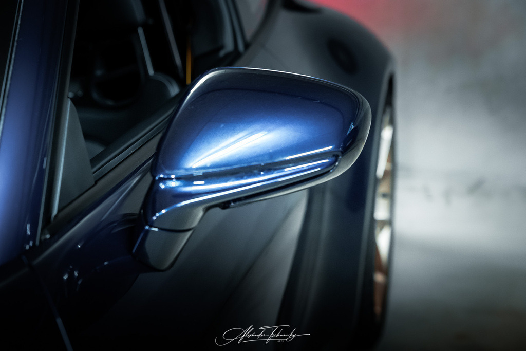 R6PZ3637 _Alexander Tschuncky | Entdecken Sie die faszinierende Welt von Alexander Tschuncky Arts: Kreative Fotografie, atemberaubende Automobilkunst und hochwertiger Bilderdruck. Lassen Sie sich inspirieren! - Realisiert mit Pictrs.com