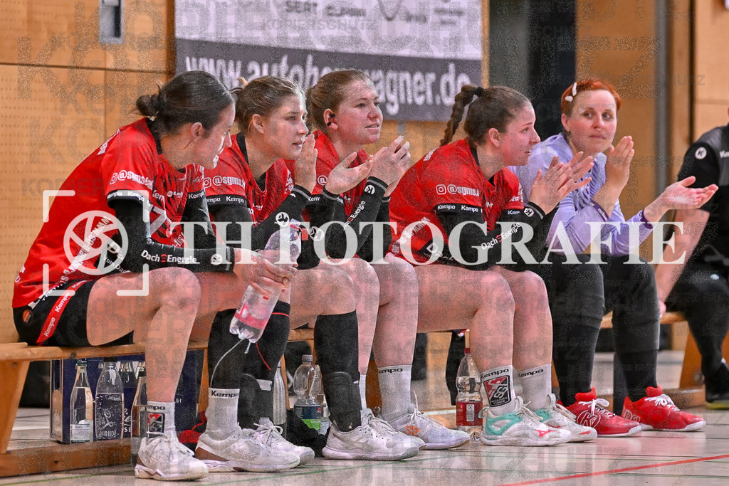 GER, SG Maulburg/Steinen - HB Kinzigtal, Handball, Suedbadenliga, 22. Spieltag, Saison 2023/2024, 27.04.2024 | Die Spielerinnenbank der SGMS

GER, SG Maulburg/Steinen - HB Kinzigtal, Handball, Suedbadenliga, 22. Spieltag, Saison 2023/2024, 27.04.2024

Foto: TH Fotografie/Thomas Hess