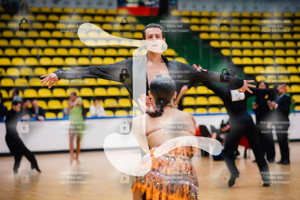 Hessen Tanzt WDSF International Open Latin 13th (67) Roman Stradetskiy _ Kateryna Vakarchuk (Ukraine)-2025-05-18-4450 | Webshop for digital downloads and prints of dance sport, event & show photographer Julian Link - Realisiert mit Pictrs.com