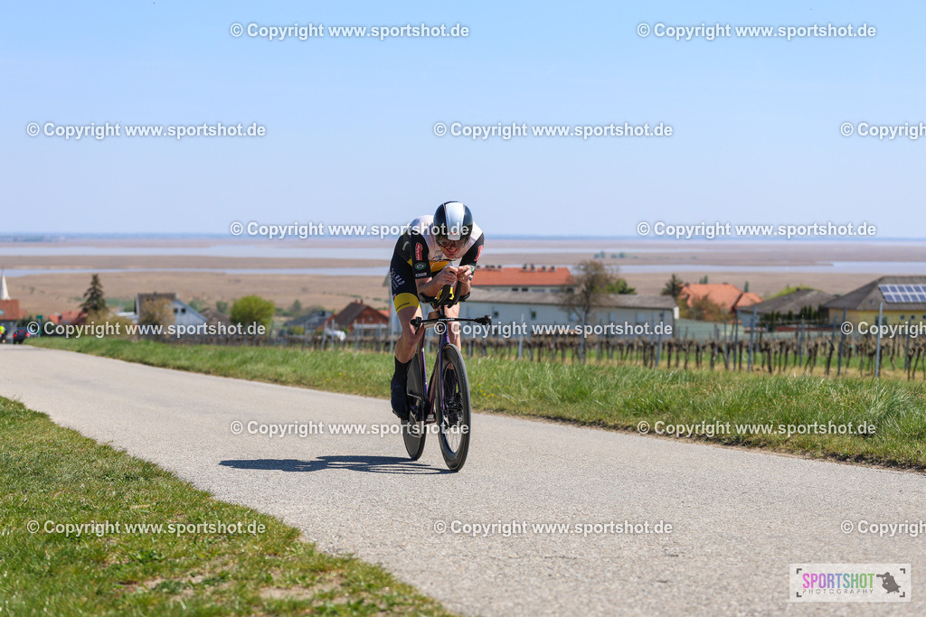 Neusiedlersee Radmarathon 2026 | @sportshot_your_pictrs #yourpictures#roadtowm2029 #nrm #neusiedlerseeradmarathon #neusiedlersee #neusiedlerseetourismus #burgenland #mörbisch #nrm26 #burgenlandtourismus #voglundco #poweredbyburgenlandtourismus #radsport #rad #marathon #ucigranfondo #visitburgenland #ucigranfondoworldseries