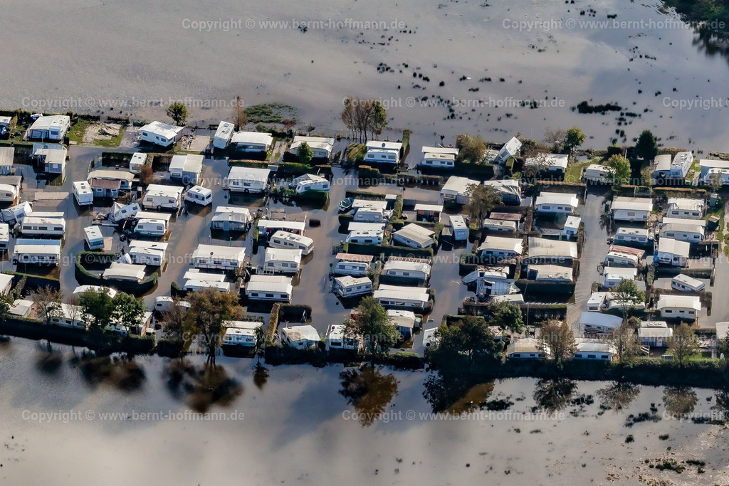 PLB_6395modct1_Camping_Damp-Sued | LUFTBILD. Campingplatz  " Dorotheenthal " vom Ostseesturm überflutet. - Realisiert mit Pictrs.com