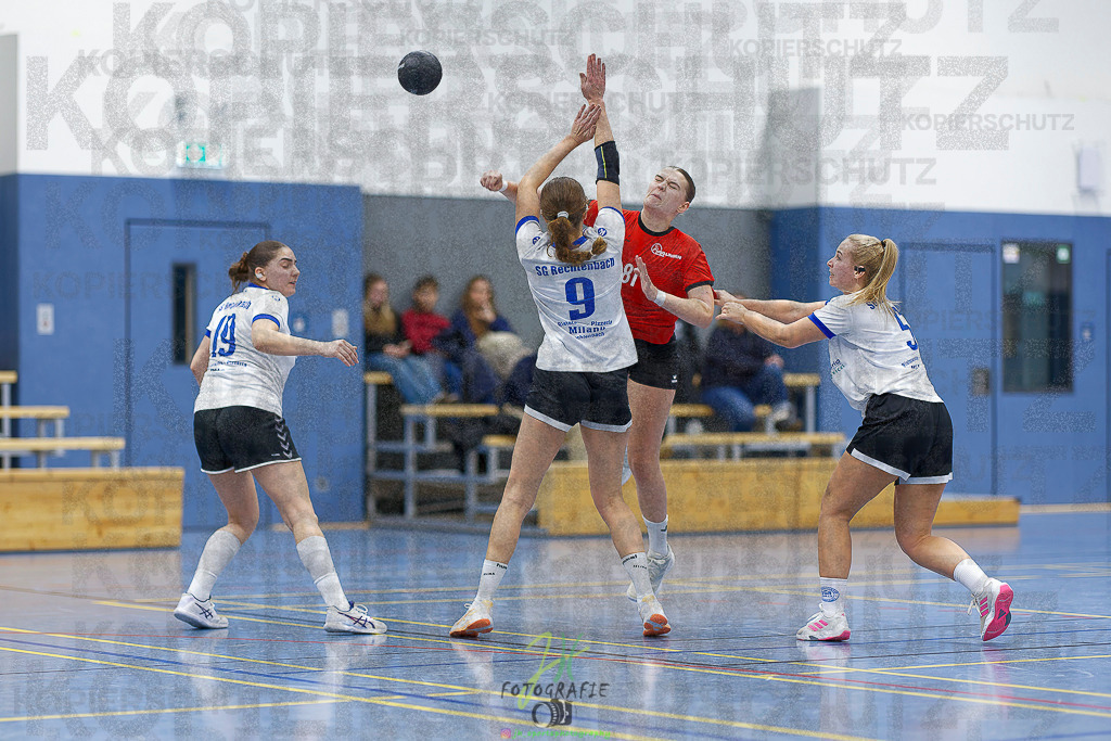 Frauen 2. Bezirksklasse; SG Rechtenbach - HSG Linden II | Frauen 2. Bezirksklasse; SG Rechtenbach - HSG Linden II am 16.11.2025 in Rechtenbach (Sporthalle Rechtenbach)Photo © 2025 - Jörg Heinrich - Realisiert mit Pictrs.com