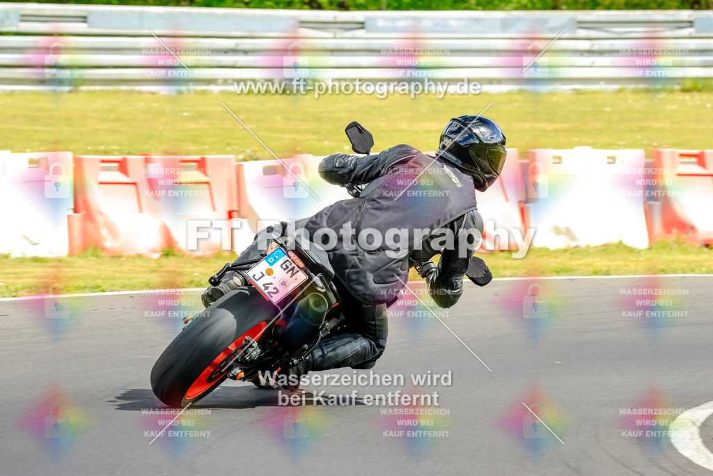 _OTO2547 | Hier findet Ihr Bilder von Touristenfahrten auf der Nürburgring Nordschleife oder von anderen Veranstaltungen die ich besucht habe. Viel Spass beim Durch Schauen 