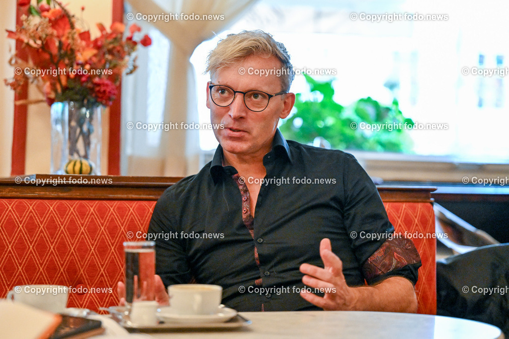 Thomas Wahlmueller_ Professor fuer Elementarpaedgogik_ 13.11.2023-10 | 13.11.2023, Linz, AUT, Thomas Wahlmueller, Professor fuer Elementarpaedgogik, im Bild Thomas Wahlmueller (Professor fuer Elementarpaedgogik, Gendermainstreaming-Beauftragter, Studienprogrammleitung Elementarpaedagogik)