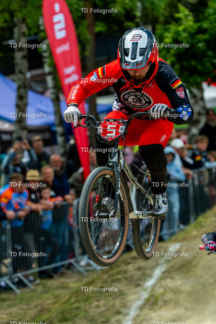 BayBMX2026-05819 | Fotogalerie von Thomas Dettweiler mit Eventbildern und lizenzfreien Fotos. Perfekt als Wandbild, für Büro, Website oder private Nutzung. - Realisiert mit Pictrs.com