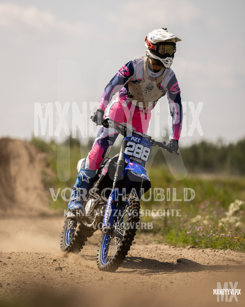 866A1376 | mxndyyvipix