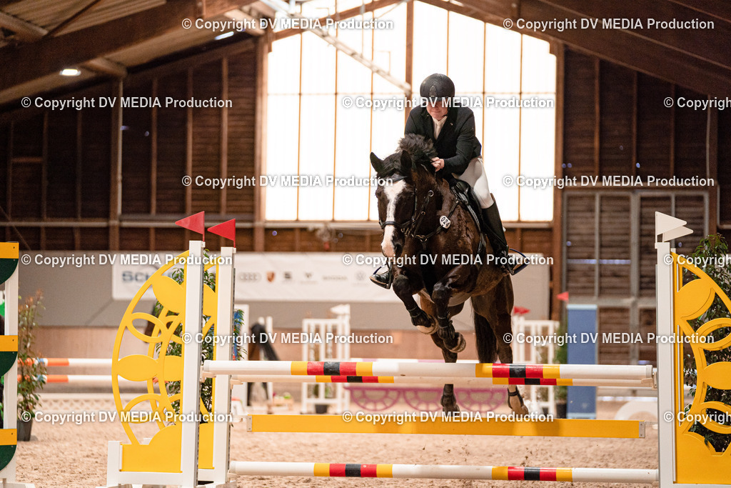 Springen Tag 2-352 | dv-media-shop - Realisiert mit Pictrs.com