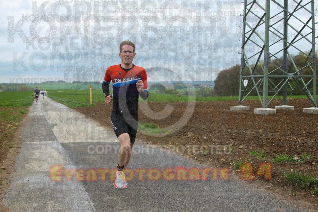 250413_1042_EV4_6912 | Sportfotografie im Rhein-Sieg Kreis, Köln, Bonn, NRW, Rheinland Pfalz, Hessen, etc. Unser Tätigkeitsfeld umfasst den Laufsport vom Volkslauf über den Marathon, Duathlon, Triathon bis zum Ultralauf wie Kölnpfad Ultra oder Schindertrail.